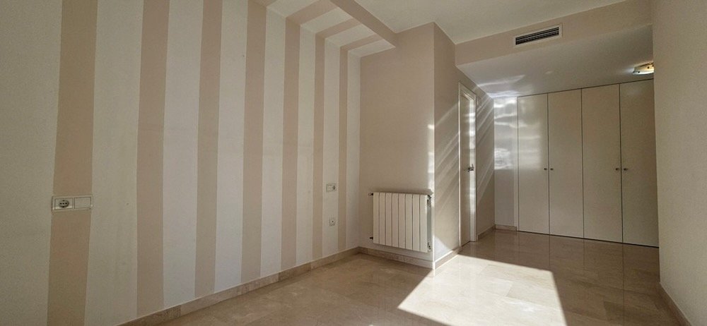 Property 2461 - Image 36